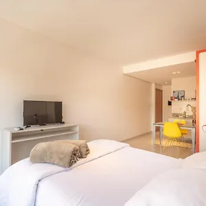 apartamento-lugar-perfeito-casemiro-199.hotels-portoalegre.net/